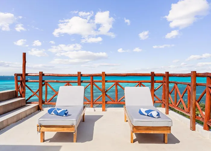 Villa Azul Maya