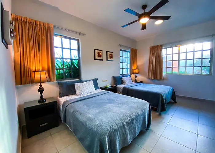Villa Isla Dorada